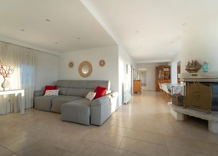 Luana House Cóbreces